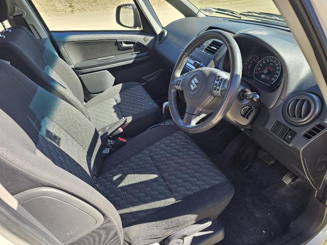 Photo '12' of Suzuki SX4 Glxha2 LTD