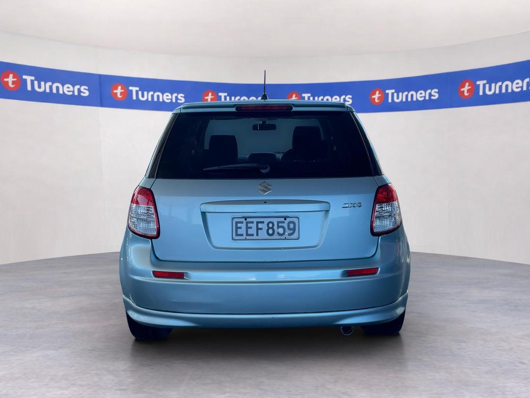 Photo '6' of Suzuki SX4