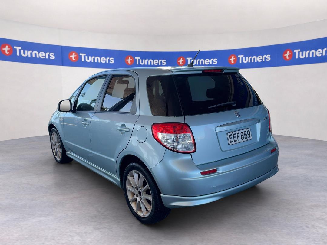 Photo '5' of Suzuki SX4