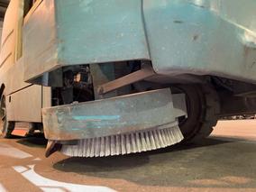 Photo '18' of Tennant 7400 power scrubber Sweeper