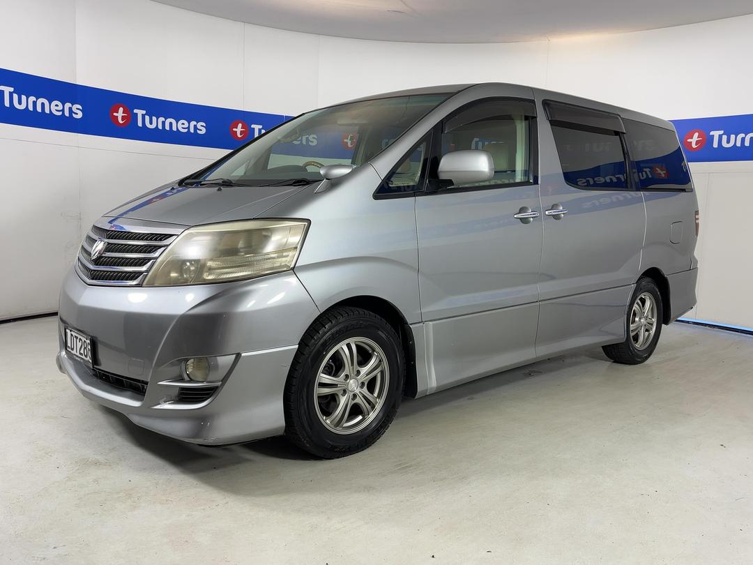 Photo '4' of Toyota Alphard