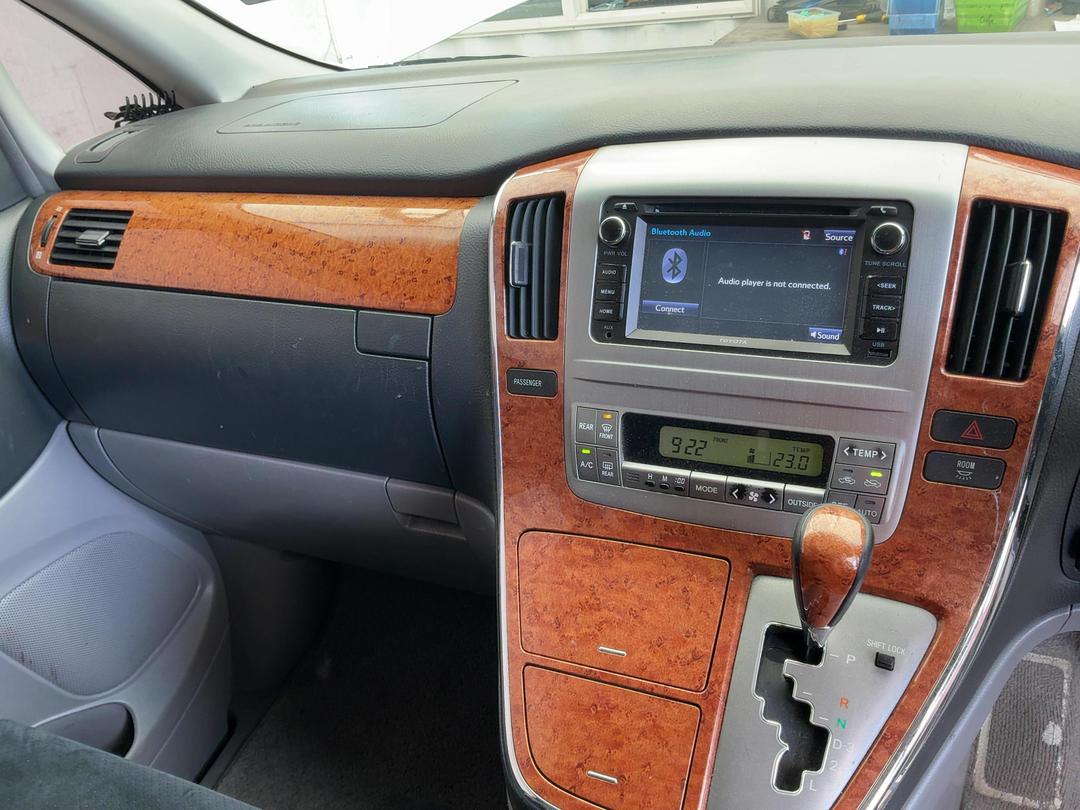 Photo '21' of Toyota Alphard G Photo '21' of Toyota Alphard G
