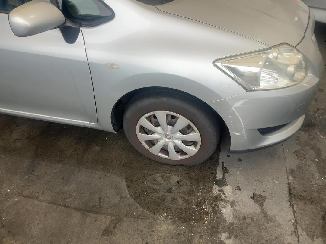 Photo '6' of Toyota Auris