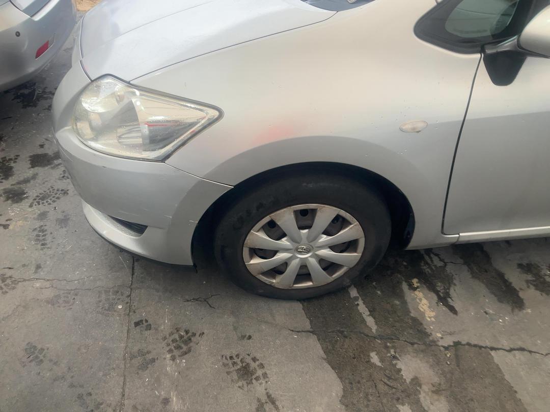 Photo '9' of Toyota Auris