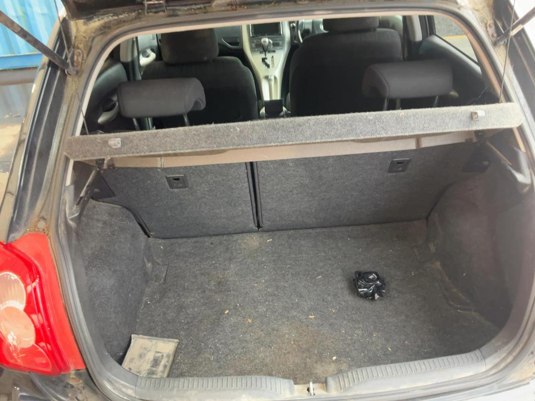 Photo '23' of Toyota Auris Photo '23' of Toyota Auris