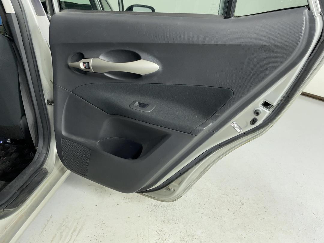 Photo '19' of Toyota Auris