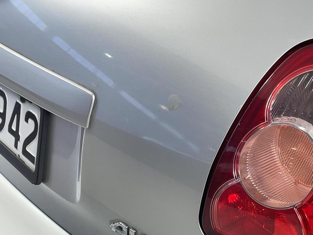 Photo '28' of Toyota Auris