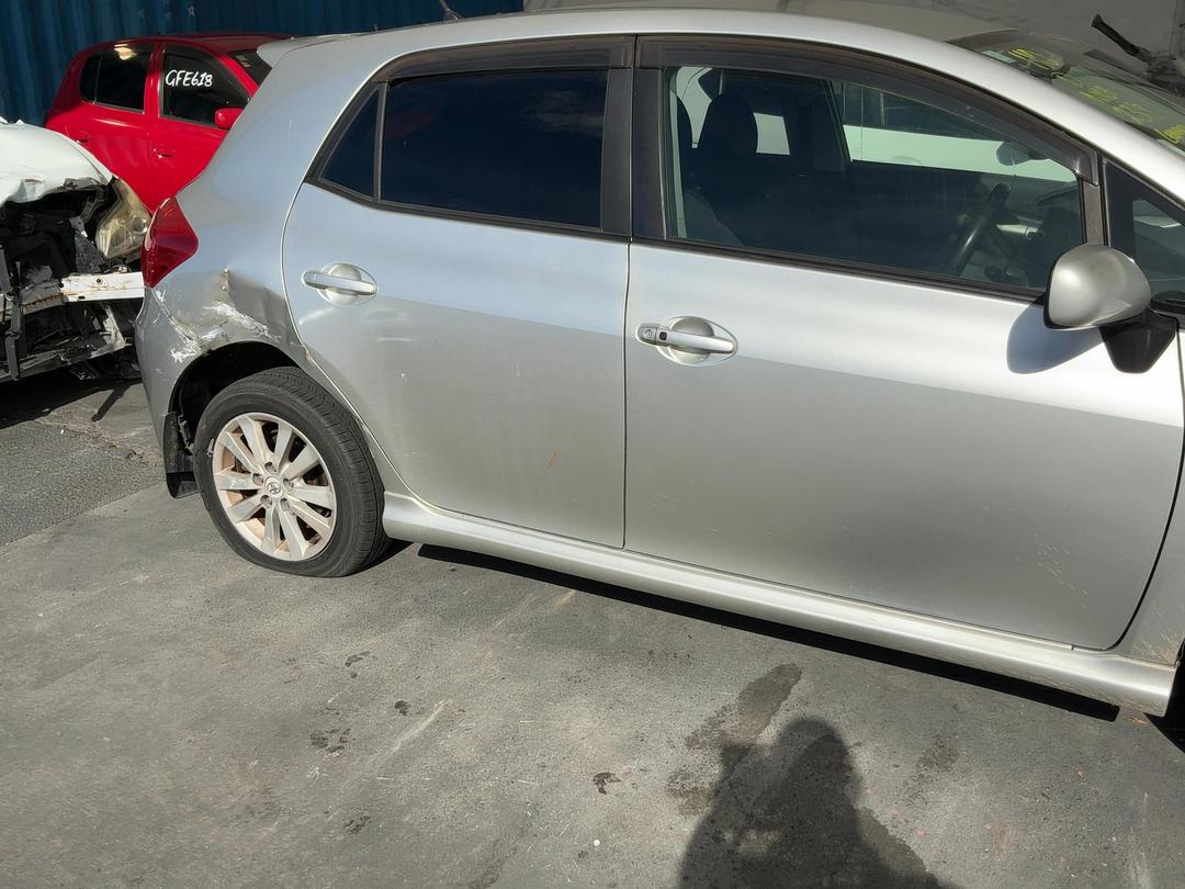 Photo '2' of Toyota Auris Photo '2' of Toyota Auris