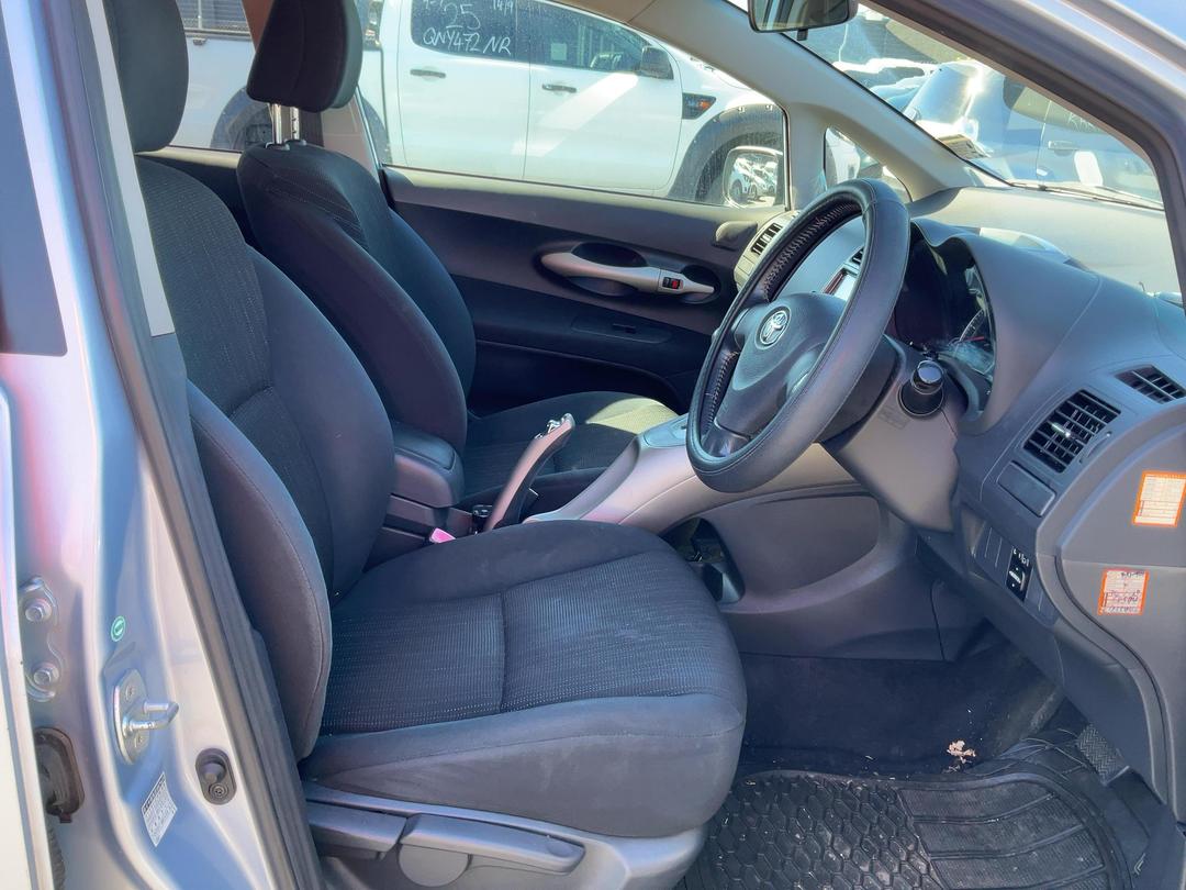 Photo '16' of Toyota Auris Photo '16' of Toyota Auris
