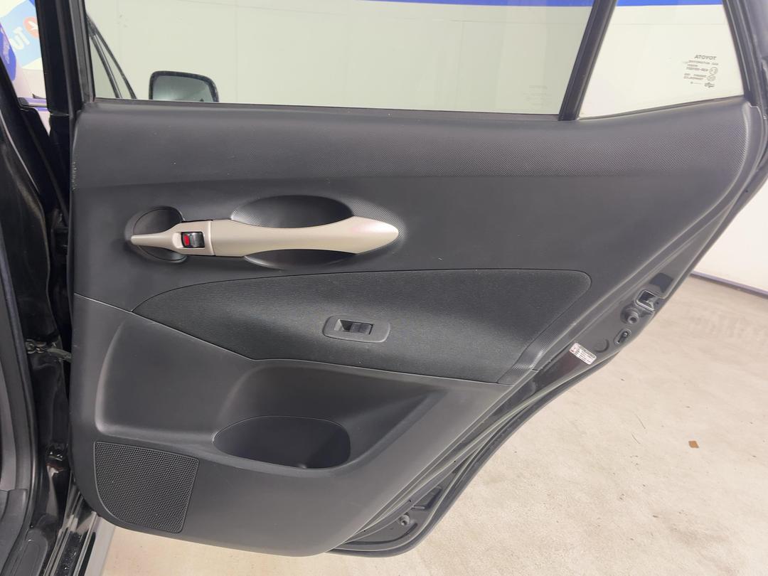 Photo '19' of Toyota Auris
