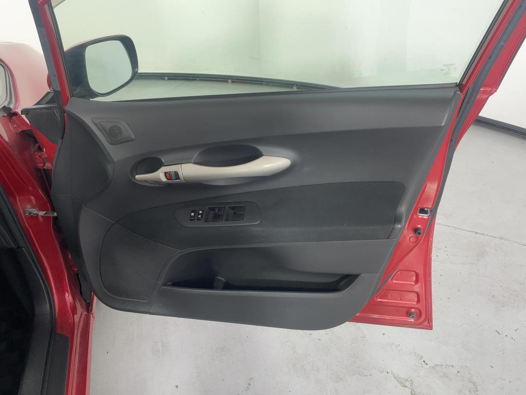 Photo '15' of Toyota Auris