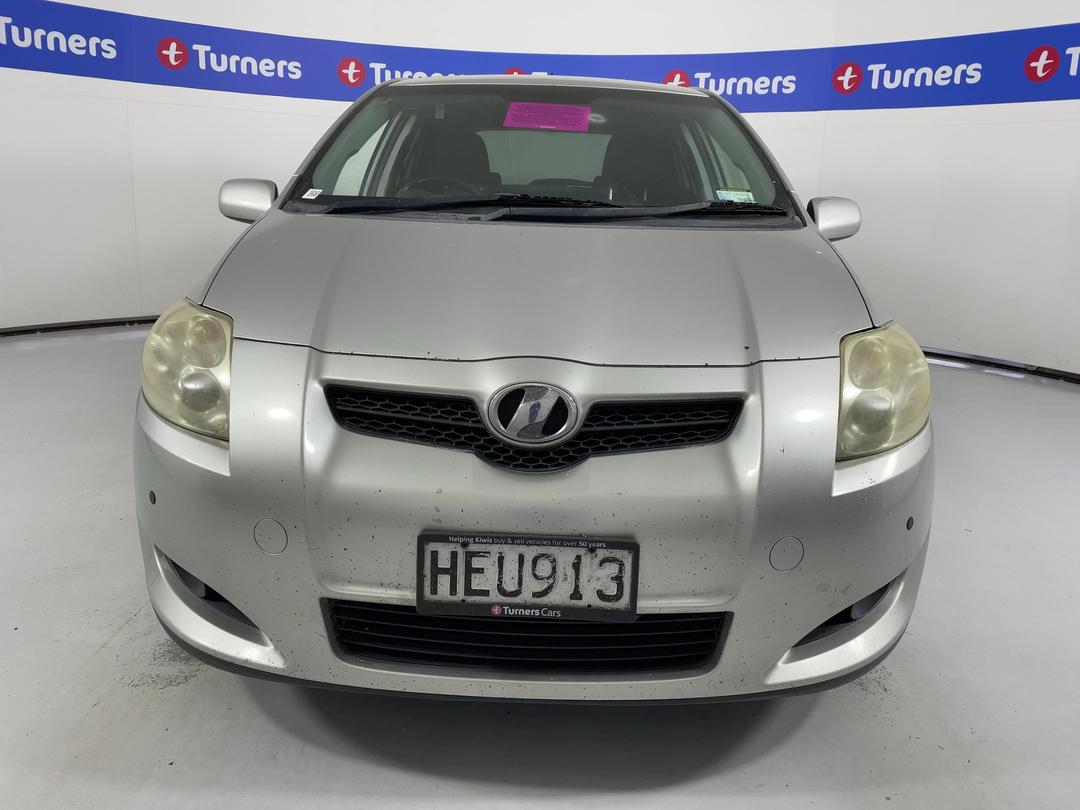 Photo '3' of Toyota Auris Photo '3' of Toyota Auris