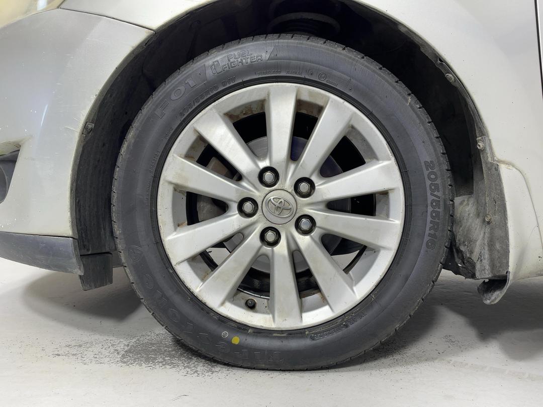 Photo '5' of Toyota Auris Photo '5' of Toyota Auris