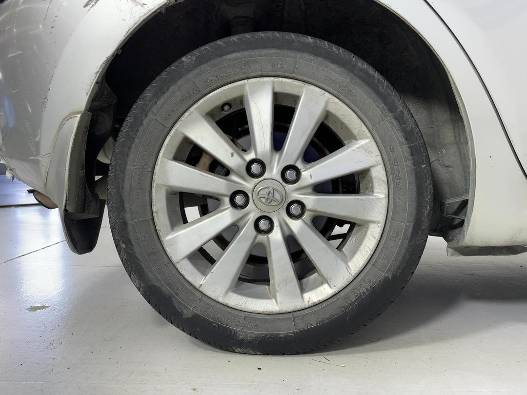 Photo '8' of Toyota Auris Photo '8' of Toyota Auris