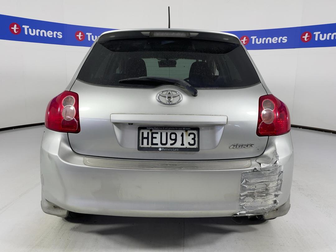 Photo '9' of Toyota Auris Photo '9' of Toyota Auris