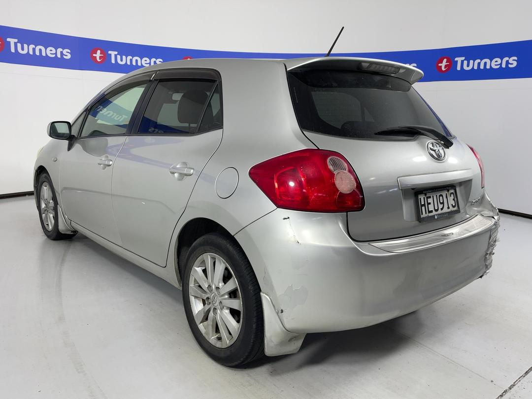 Photo '10' of Toyota Auris Photo '10' of Toyota Auris