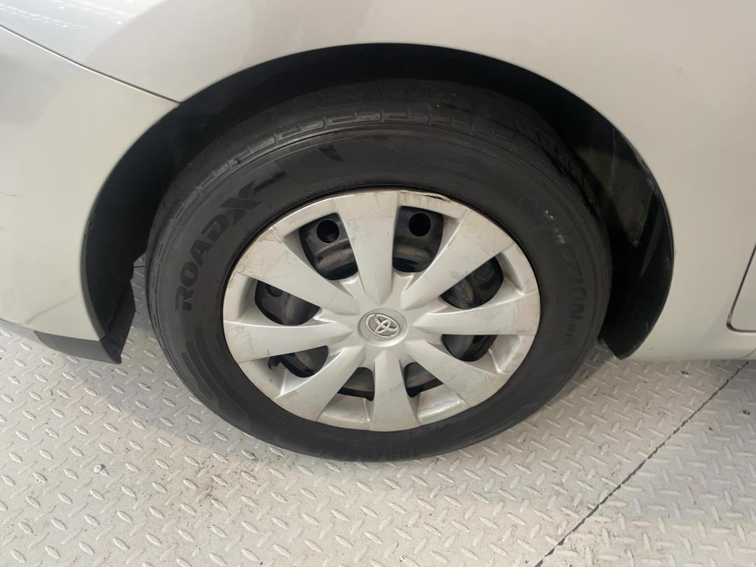 Photo '10' of Toyota Auris
