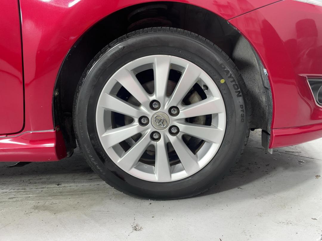 Photo '9' of Toyota Auris