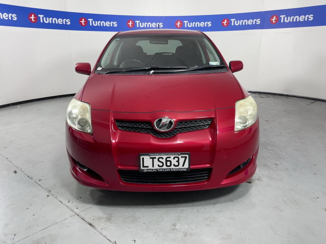 Photo '2' of Toyota Auris