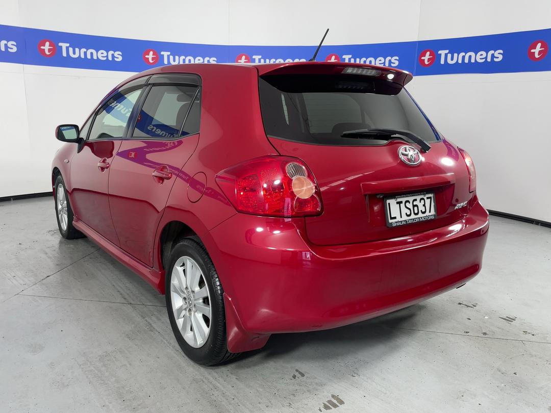 Photo '5' of Toyota Auris