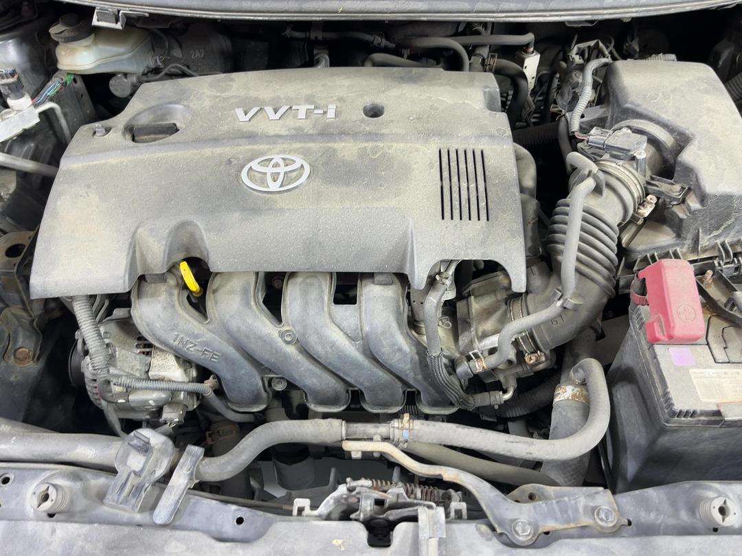 Photo '13' of Toyota Auris
