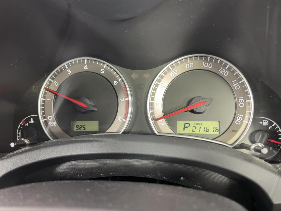 Photo '21' of Toyota Auris