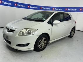 Photo '4' of Toyota Auris