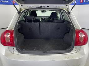Photo '14' of Toyota Auris