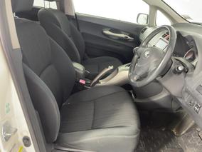 Photo '16' of Toyota Auris