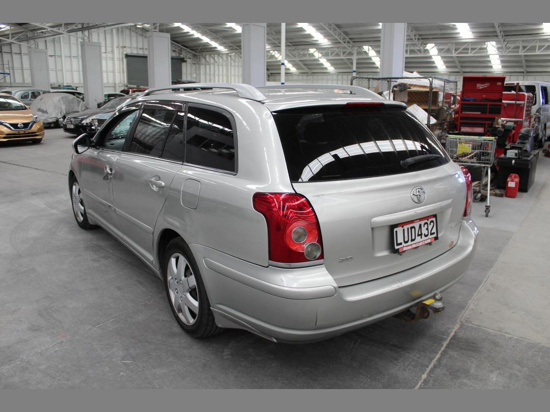 Photo '5' of Toyota Avensis Photo '5' of Toyota Avensis