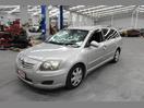 Thumbnail '4' of Toyota Avensis