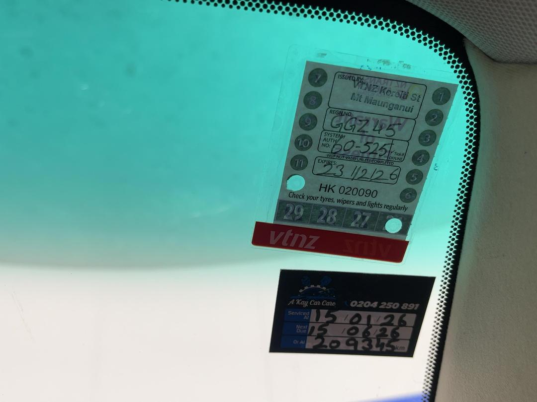 Photo '23' of Toyota Avensis Photo '23' of Toyota Avensis