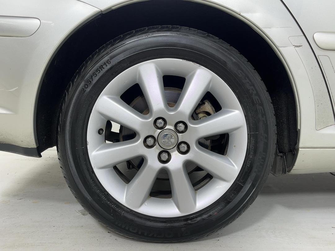 Photo '10' of Toyota Avensis Photo '10' of Toyota Avensis