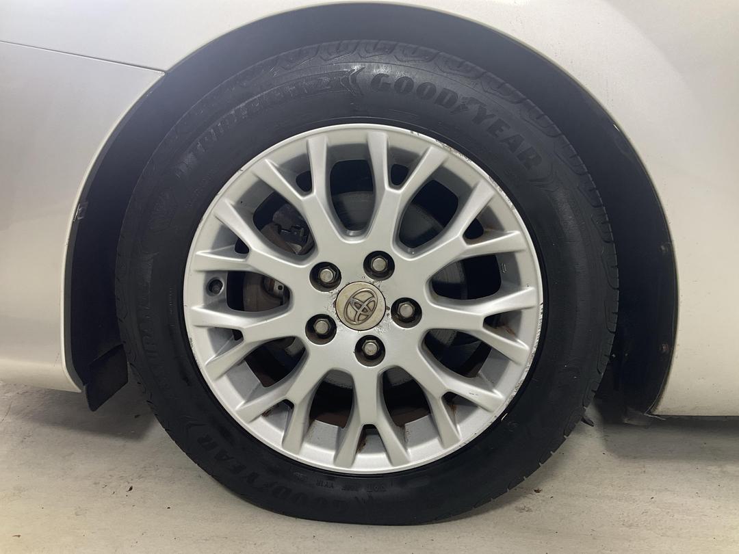 Photo '10' of Toyota Blade