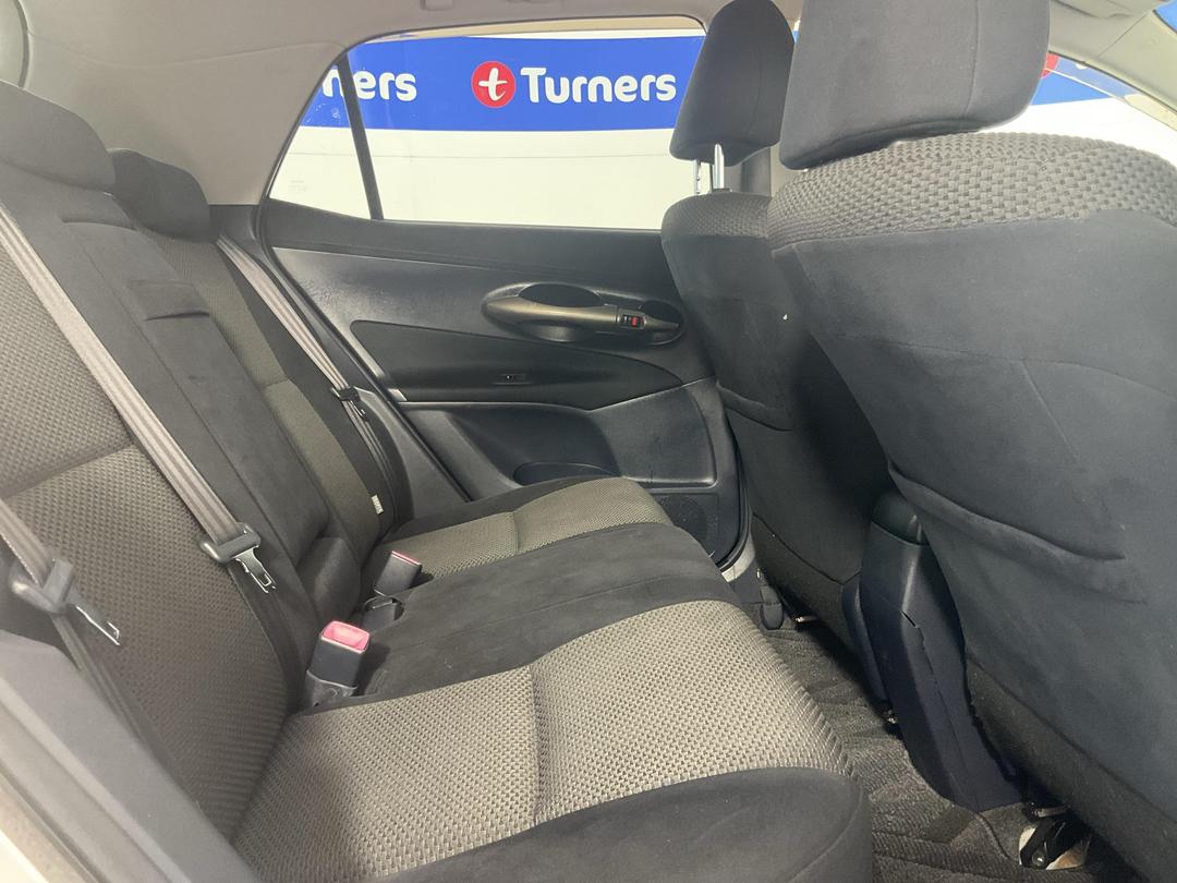 Photo '20' of Toyota Blade