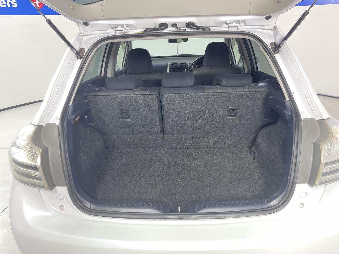 Photo '14' of Toyota Blade