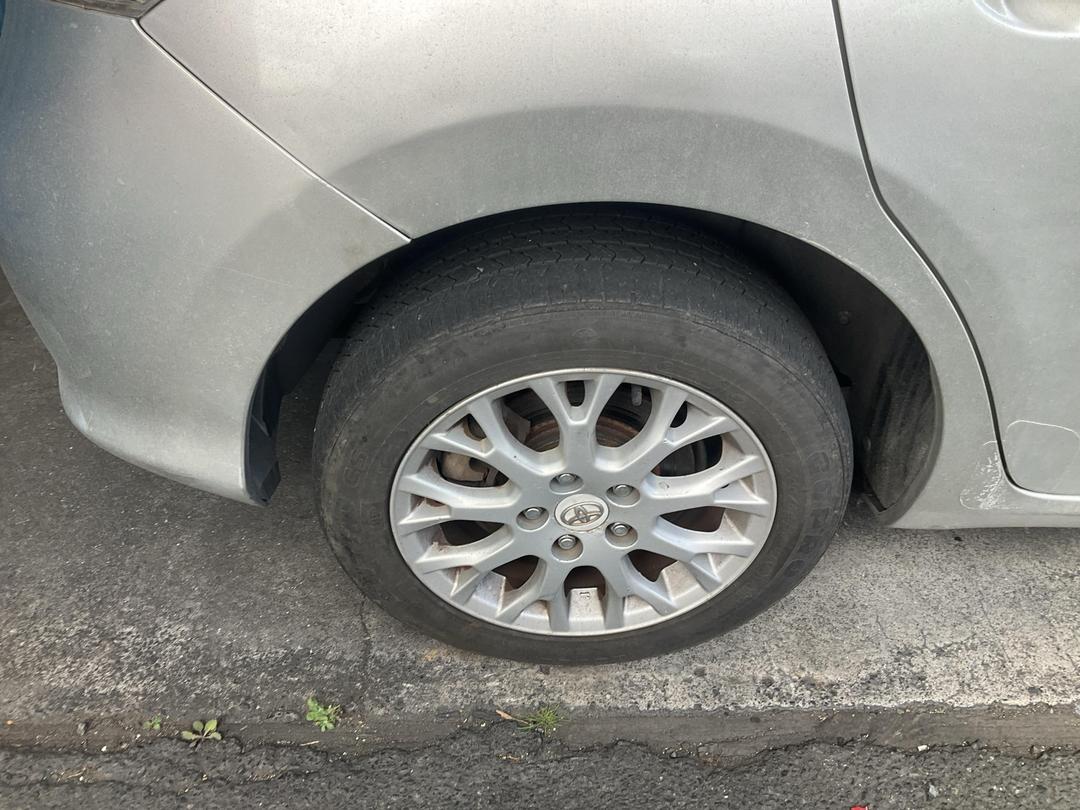 Photo '16' of Toyota Blade