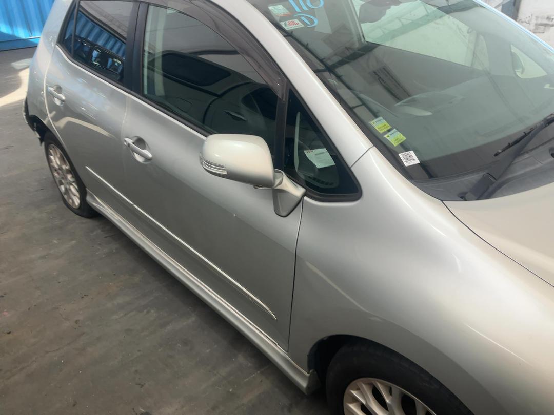 Photo '3' of Toyota Blade