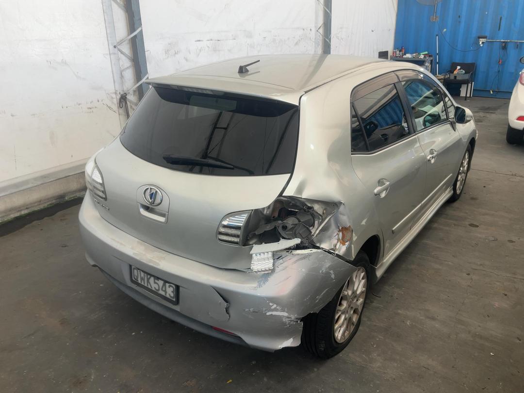 Photo '11' of Toyota Blade