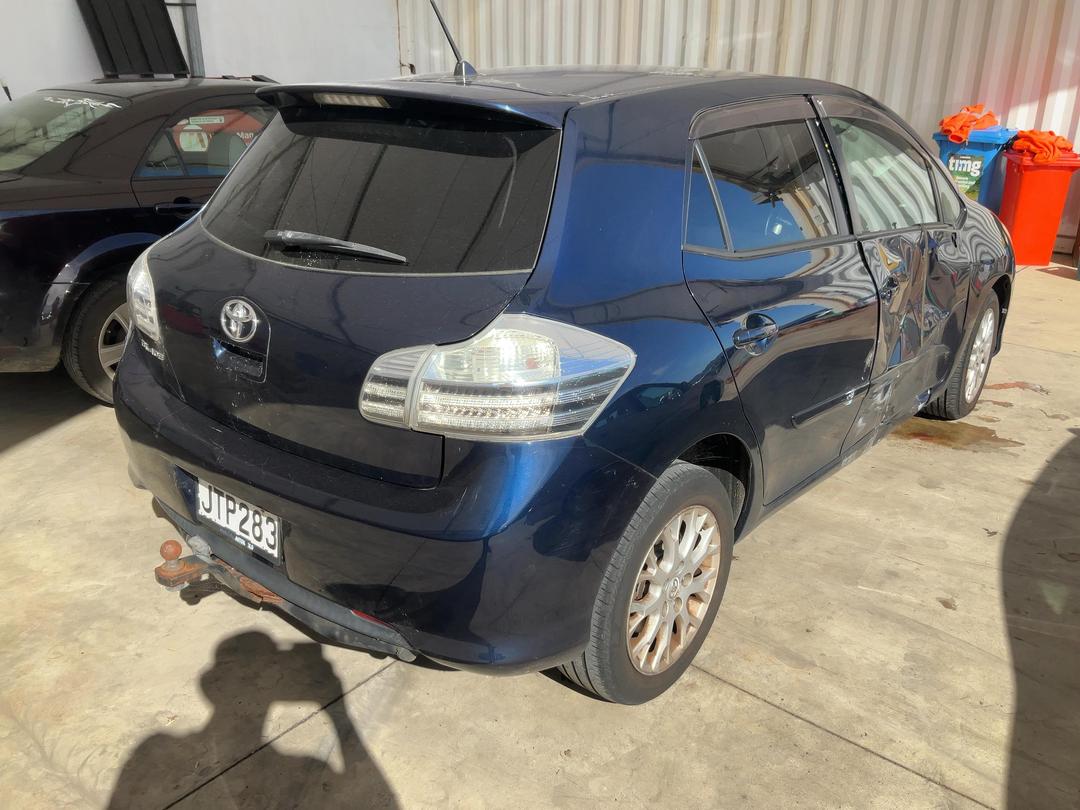 Photo '6' of Toyota Blade