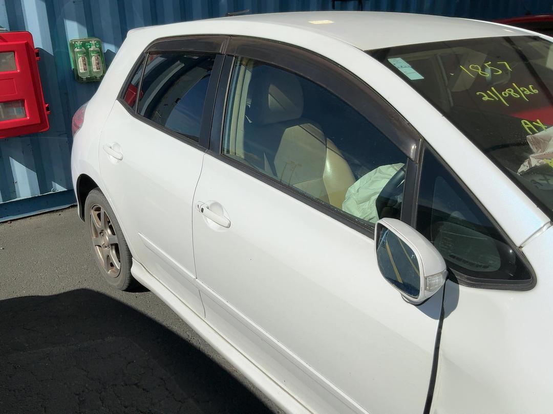 Photo '2' of Toyota Blade Photo '2' of Toyota Blade