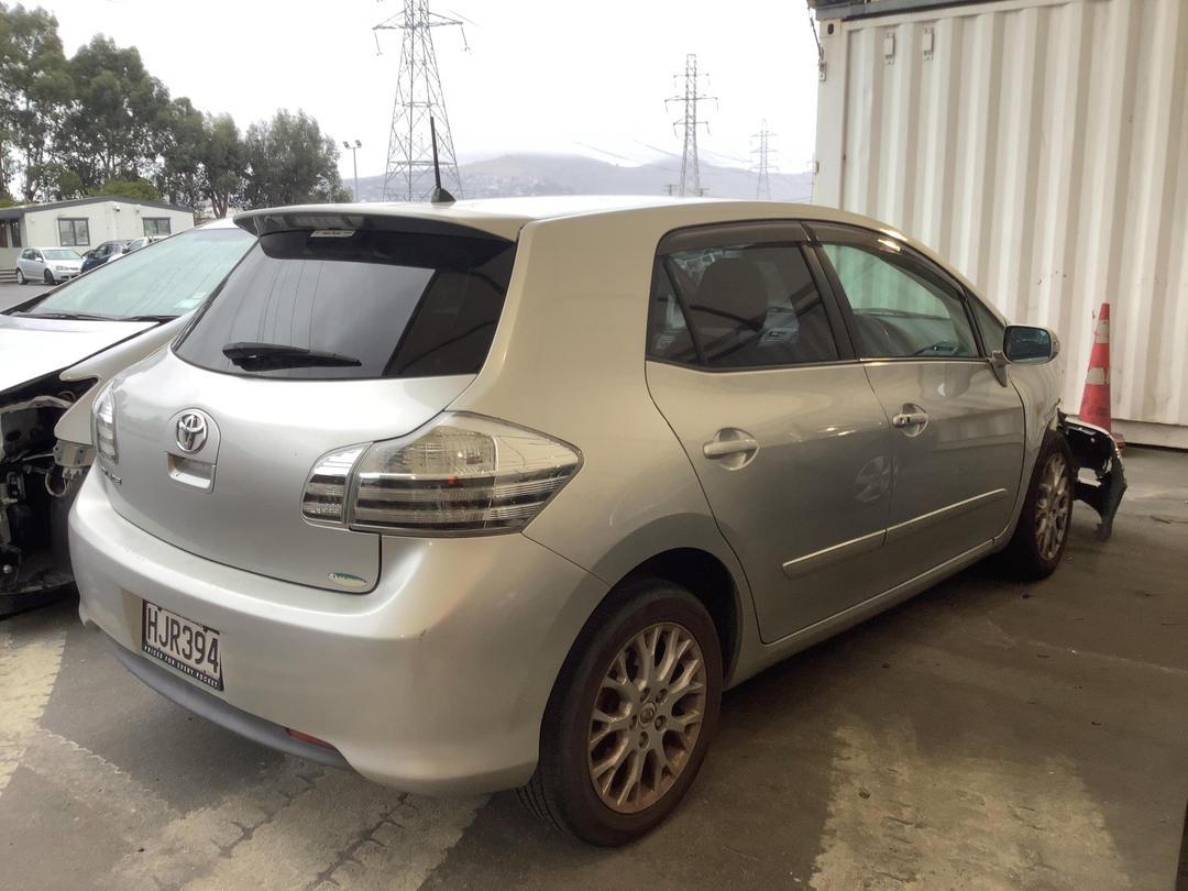 Photo '9' of Toyota Blade Photo '9' of Toyota Blade