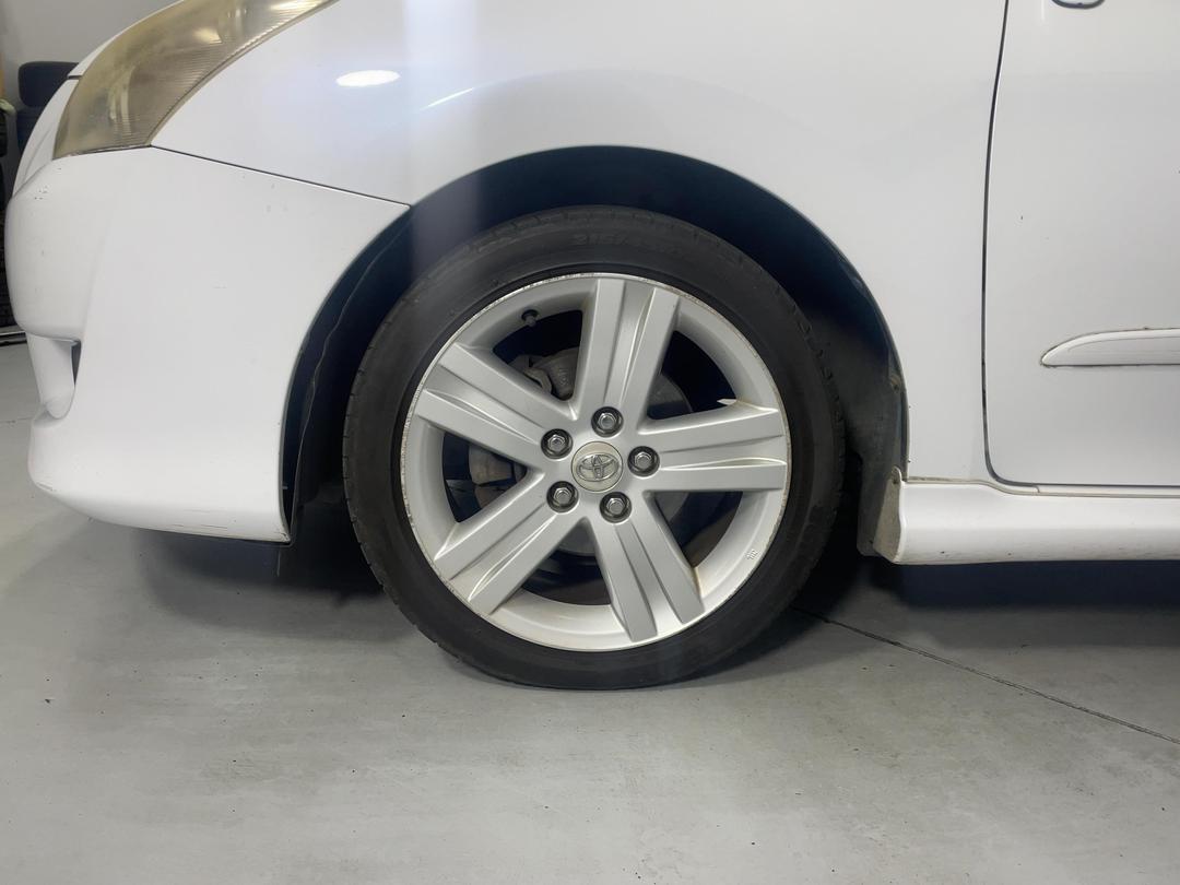 Photo '10' of Toyota Blade