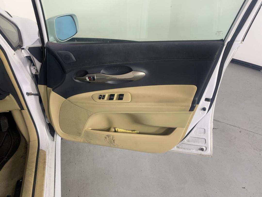 Photo '15' of Toyota Blade