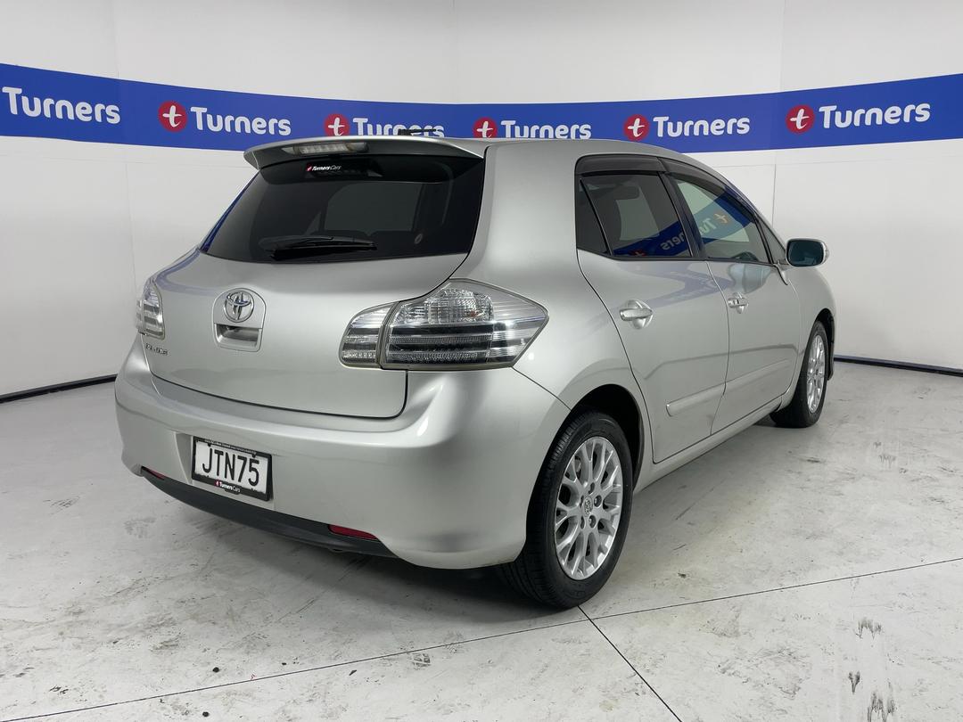 Photo '7' of Toyota Blade