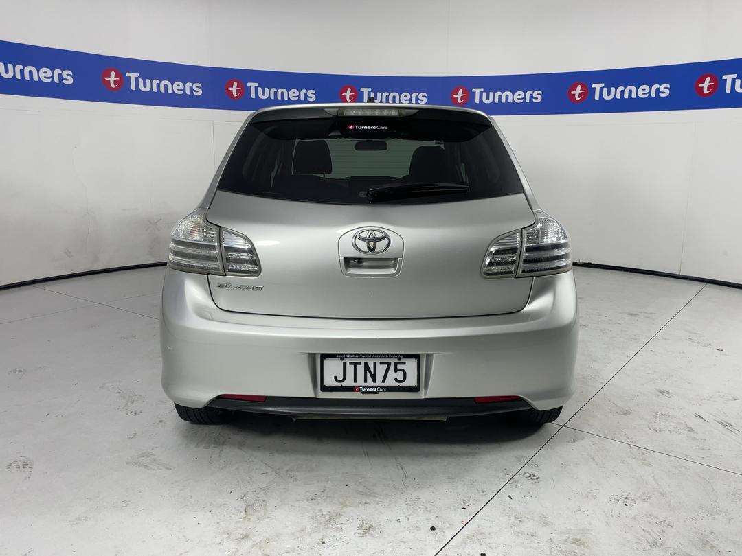 Photo '6' of Toyota Blade