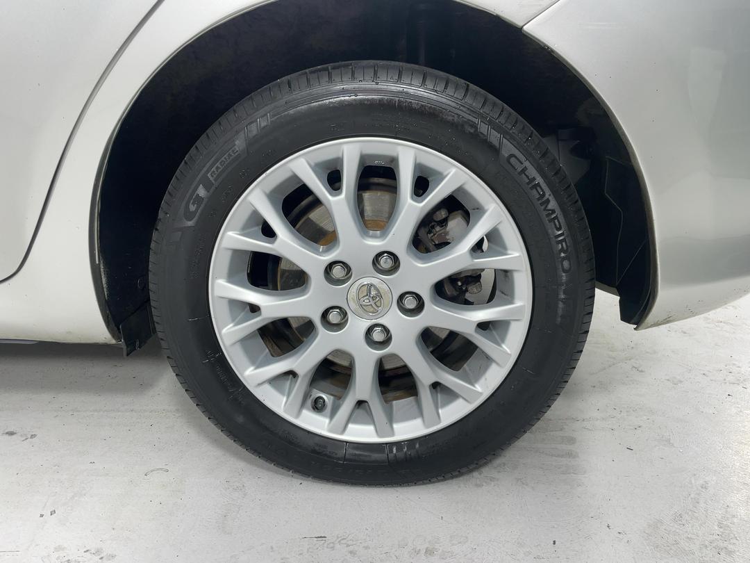 Photo '11' of Toyota Blade