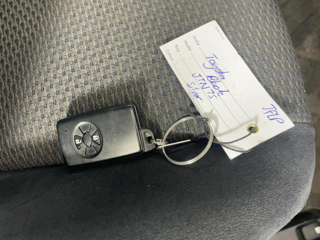 Photo '22' of Toyota Blade