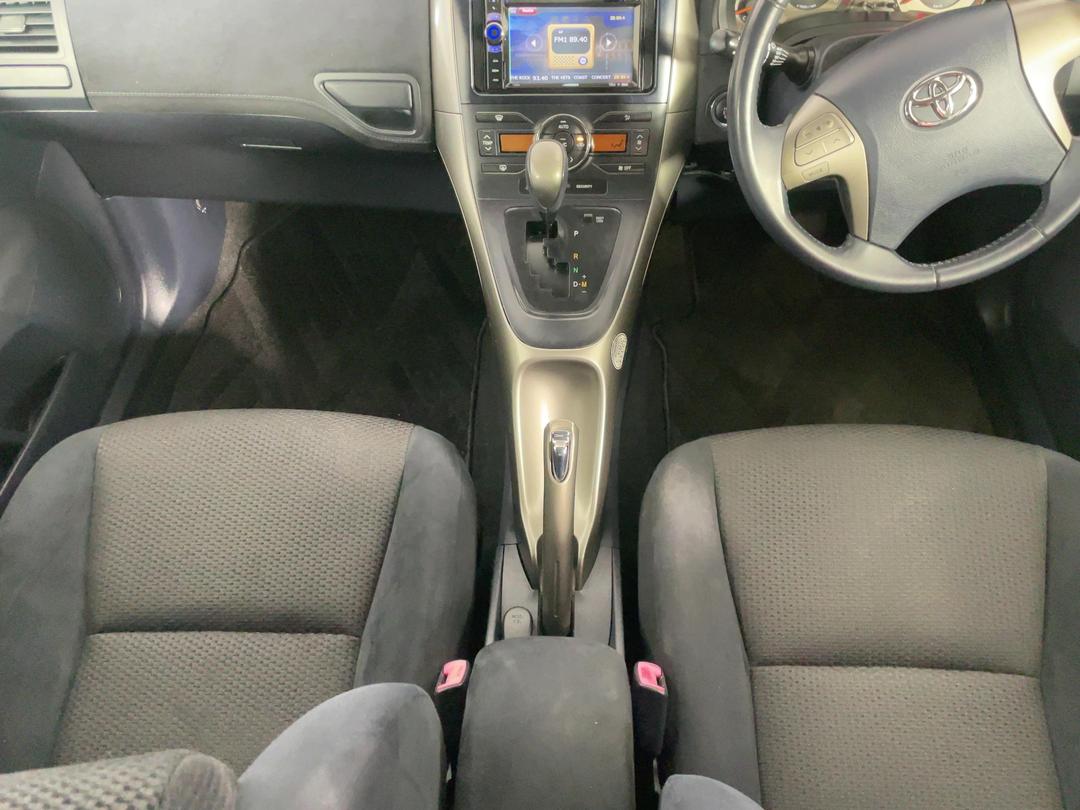 Photo '18' of Toyota Blade