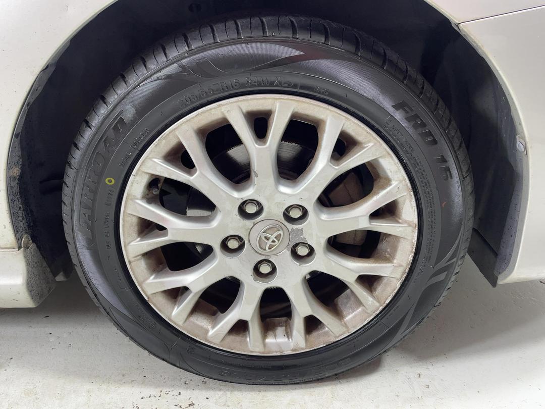 Photo '9' of Toyota Blade